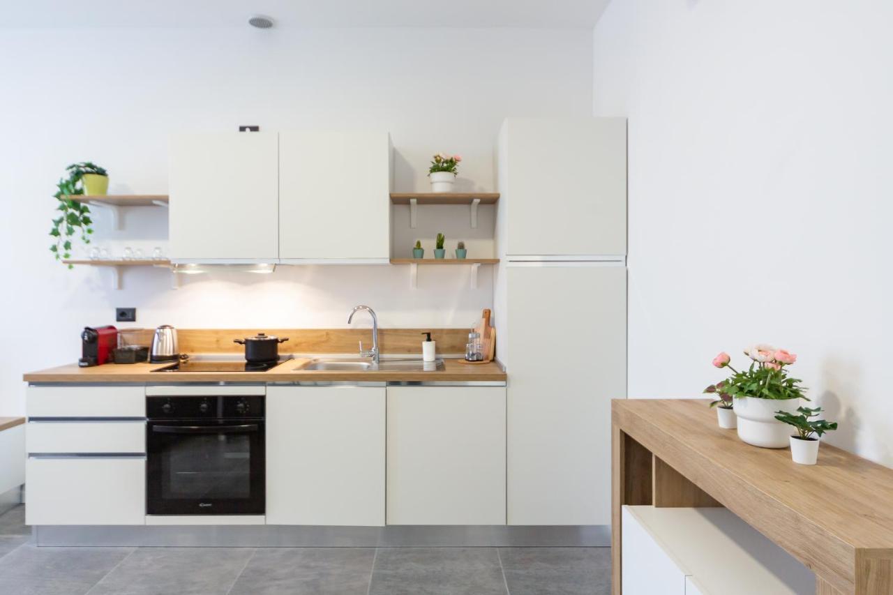 Khl Apartments Милано Екстериор снимка